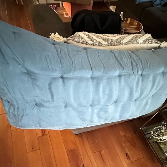 NWT - (1) Restoration Hardware Silk tufted stitch sham - Nocturne - 20” x 34” - Picture 3 of 4